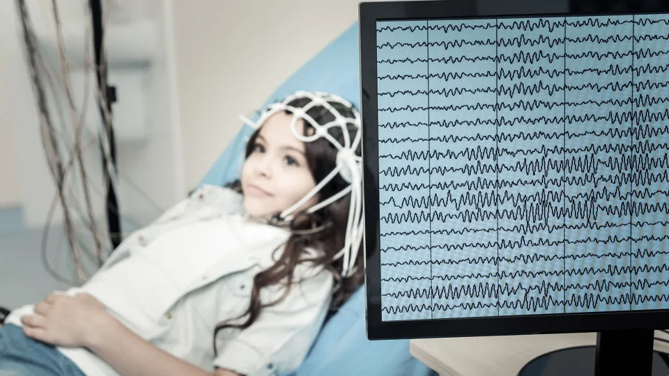 5 Types of EEG Tests for Brain Wave Monitoring