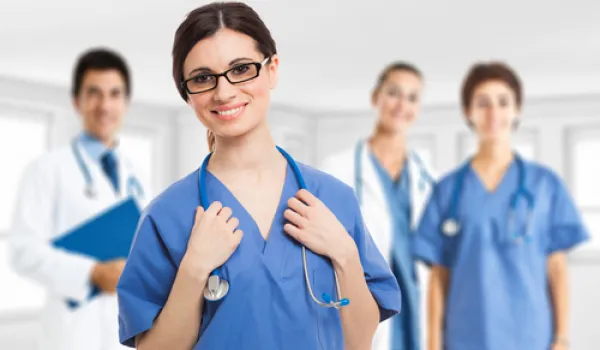 how to become medical assistant training