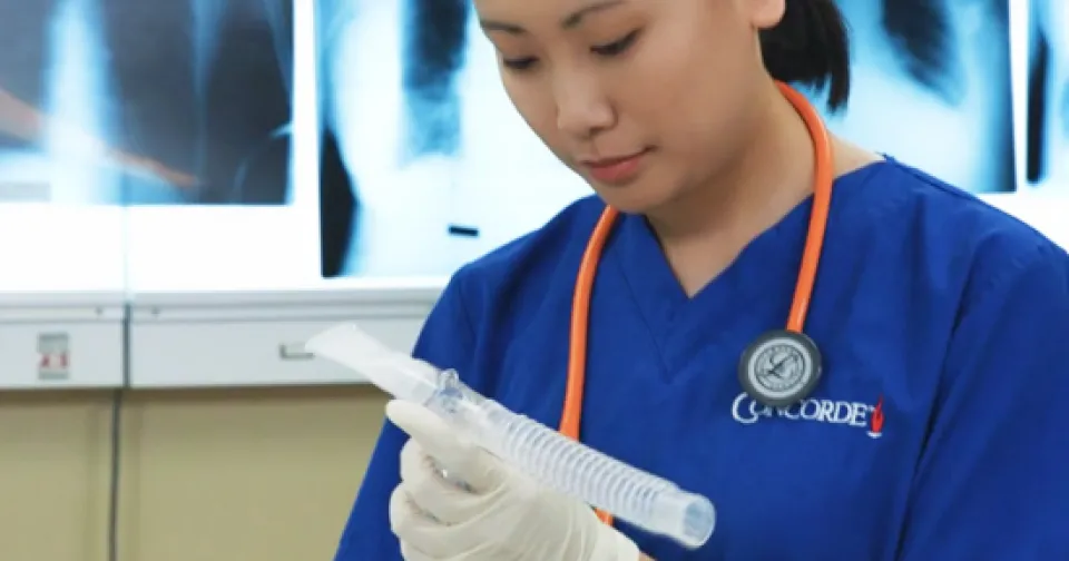 How to decide between Registered Nurse and Respiratory Therapist